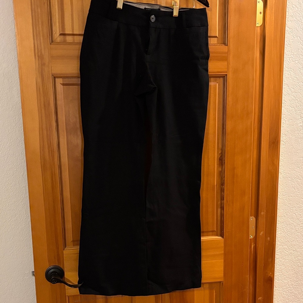 Banana Republic womens Jackson Fit Black Pants - size 6